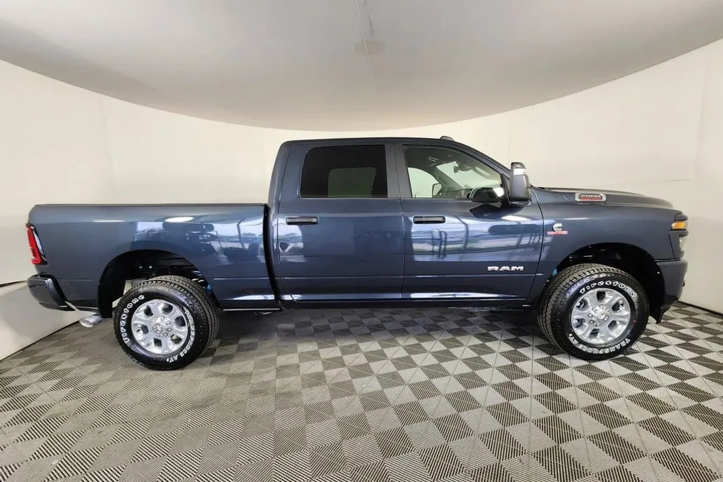 2025 Ram 2500 Big Horn photo 1