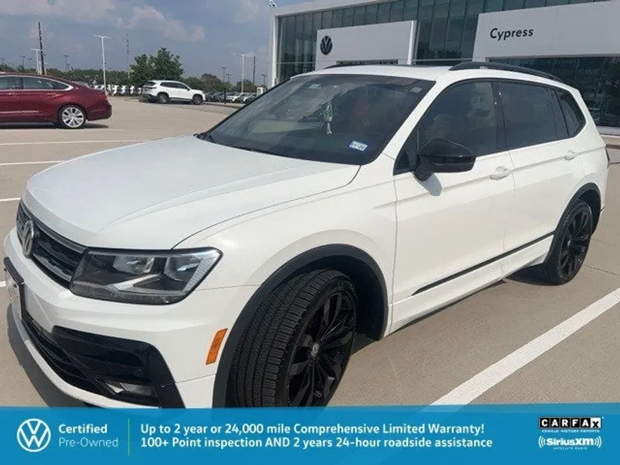 2020 Volkswagen Tiguan SE R-Line Black photo 1