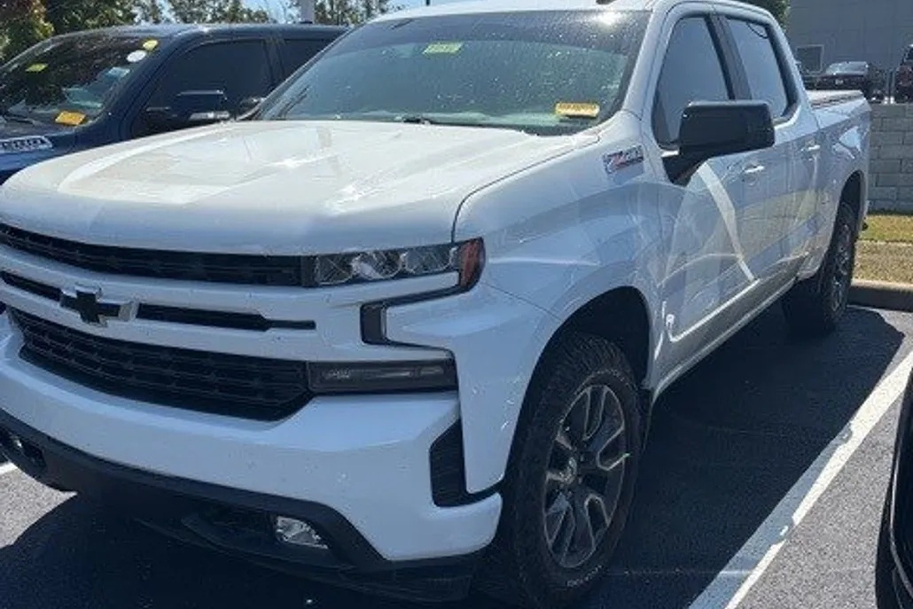 2021 Chevrolet Silverado 1500 RST photo 1