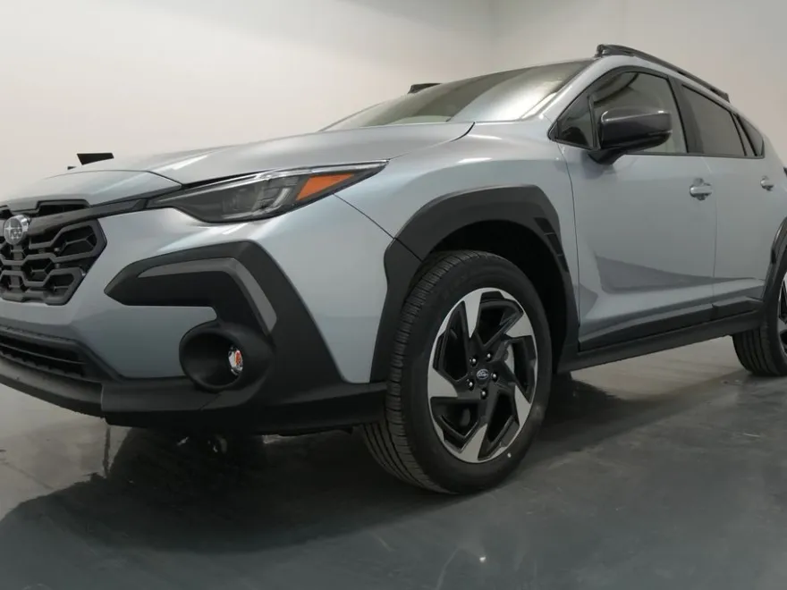 2025 Subaru Crosstrek Limited photo 1