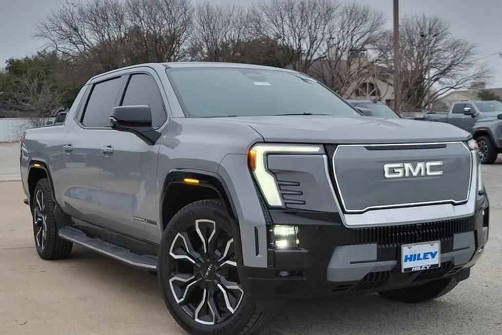 2024 Gmc Sierra EV Denali Edition 1 photo 1