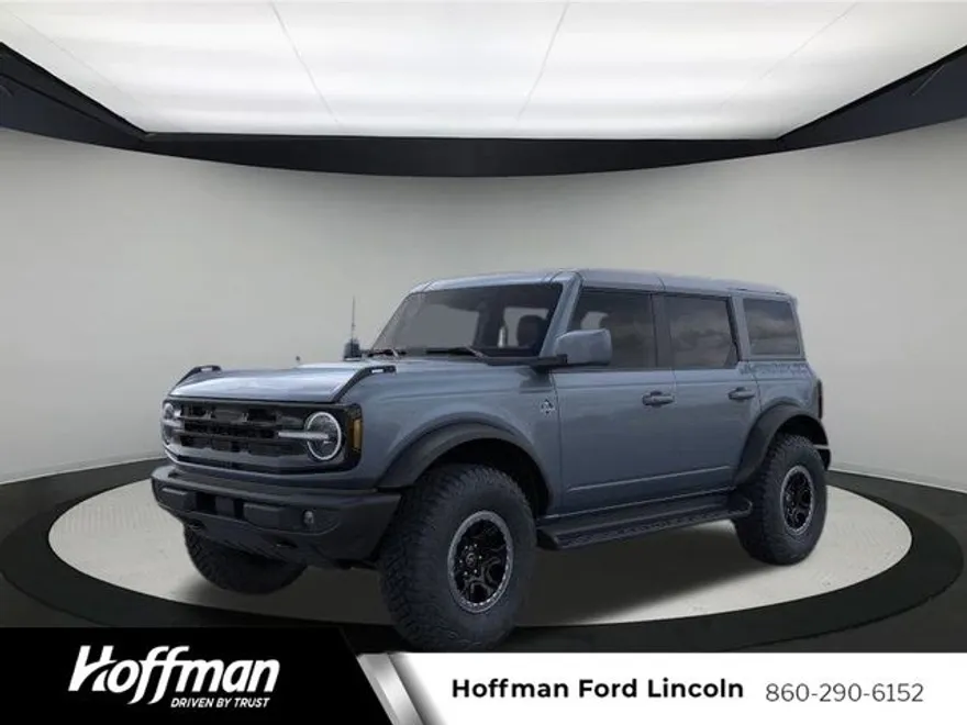 2025 Ford Bronco Outer Banks photo 1