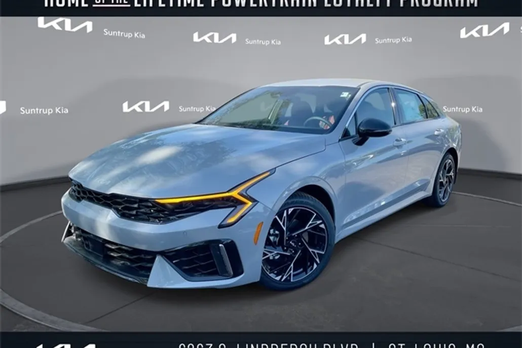 2026 Kia K5 GT-Line photo 1