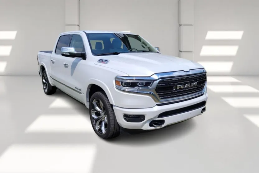 2022 Ram 1500 Limited photo 1