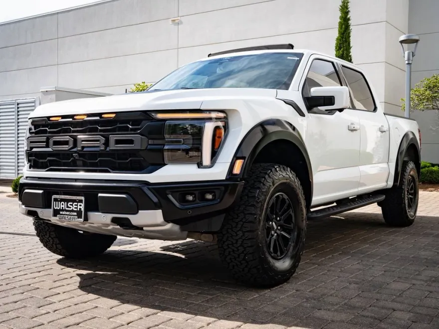 2024 Ford F-150 Raptor photo 1