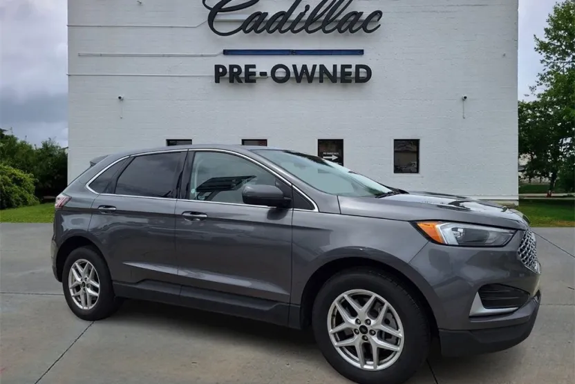 2024 Ford Edge SEL photo 1