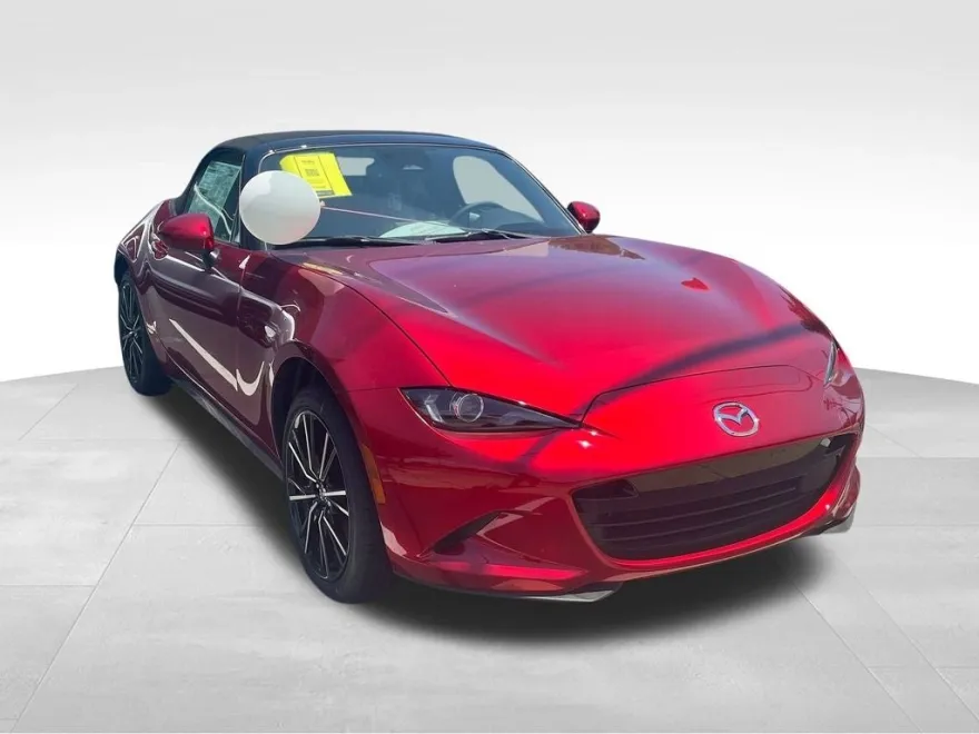 2025 Mazda MX-5 Miata Miata Grand Touring photo 1