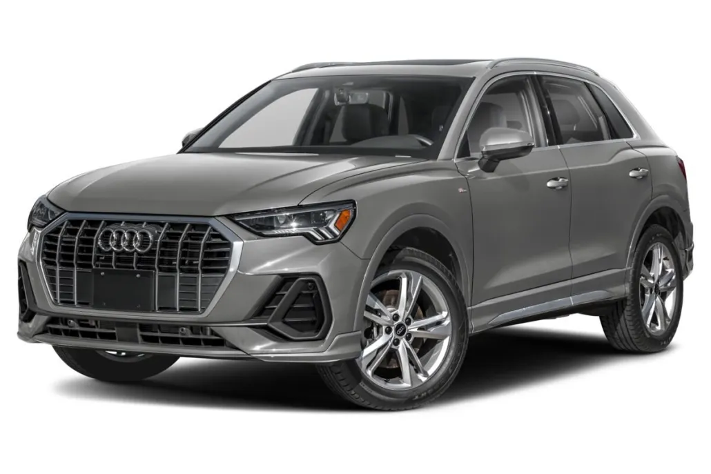 2023 Audi Q3 S line Premium photo 1