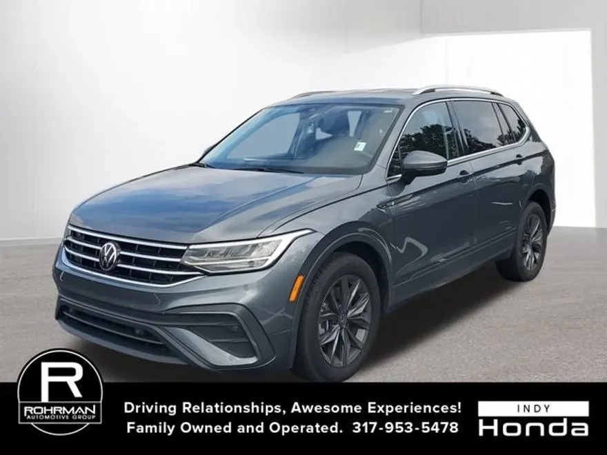 2023 Volkswagen Tiguan SE photo 1