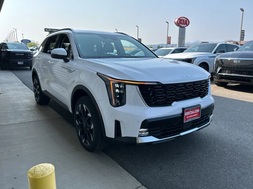 2026 Kia Sorento X-Line EX photo 1