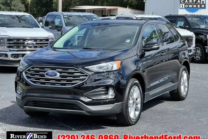 2024 Ford Edge Titanium photo 1