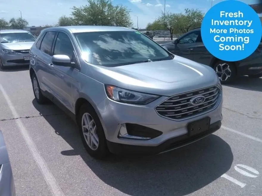 2022 Ford Edge SEL photo 1