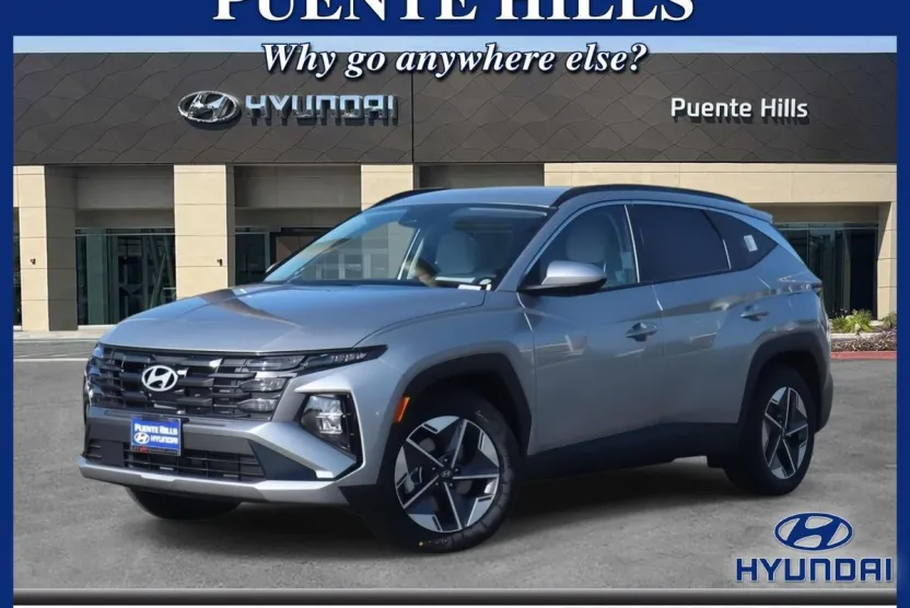 2025 Hyundai Tucson SEL photo 1
