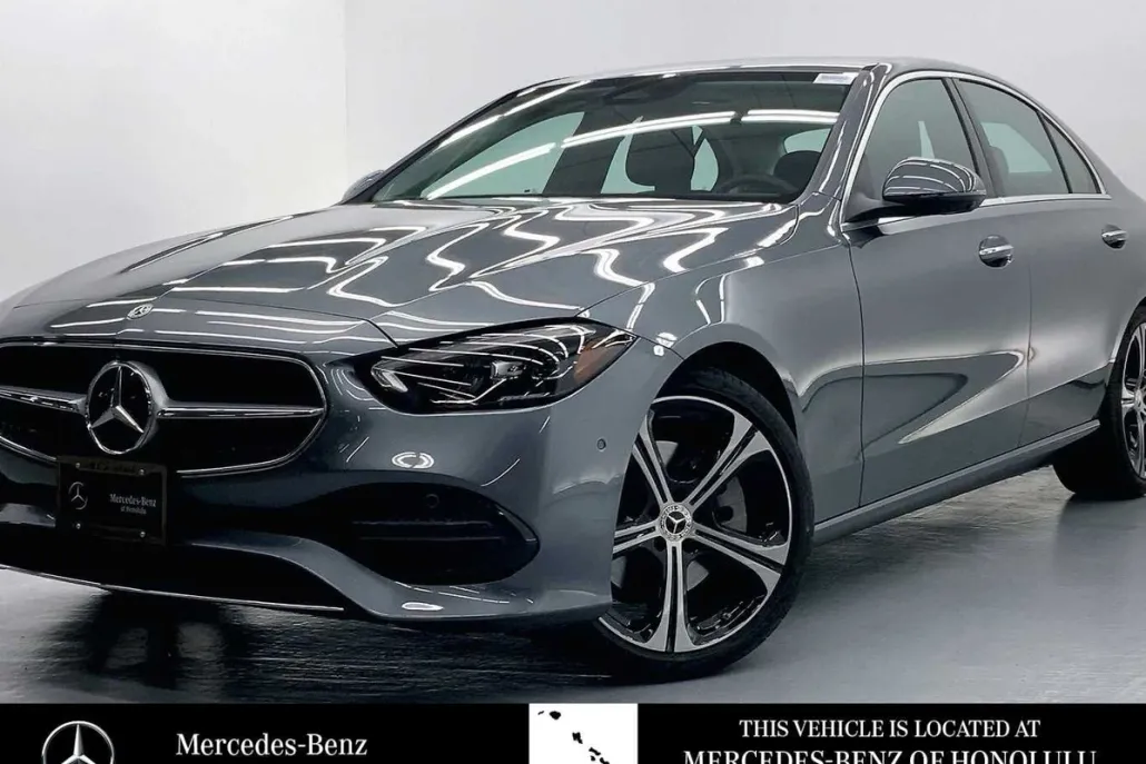 2022 Mercedes Benz C 300 photo 1