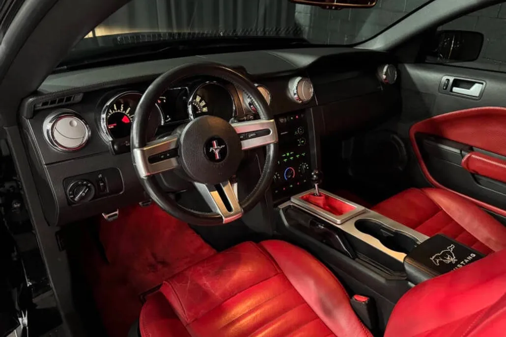 2008 Ford Mustang GT Premium photo 1