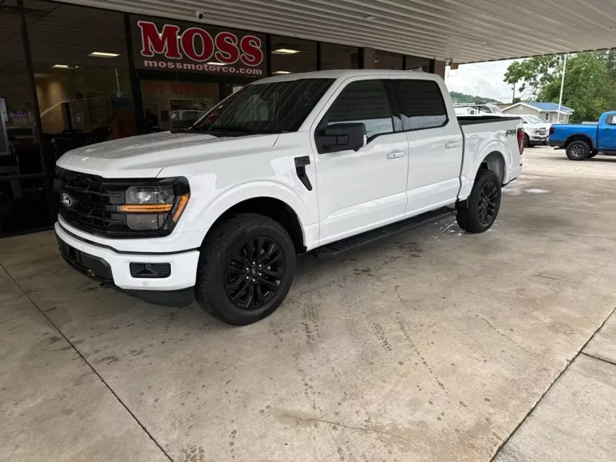 2025 Ford F-150 XLT photo 1