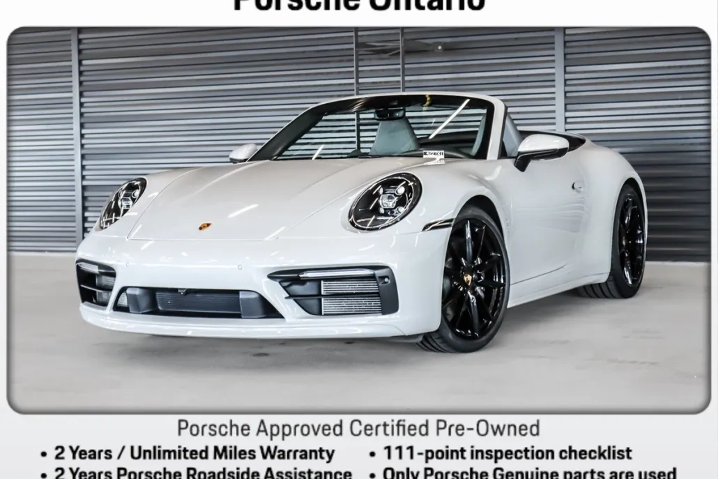 2024 Porsche 911 Cabriolet photo 1