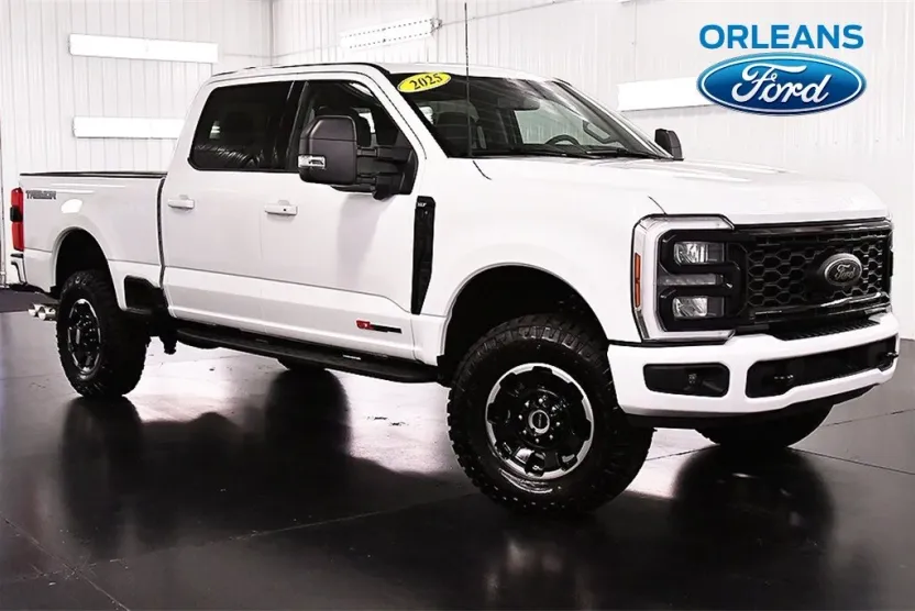 2025 Ford F-250 XLT photo 1