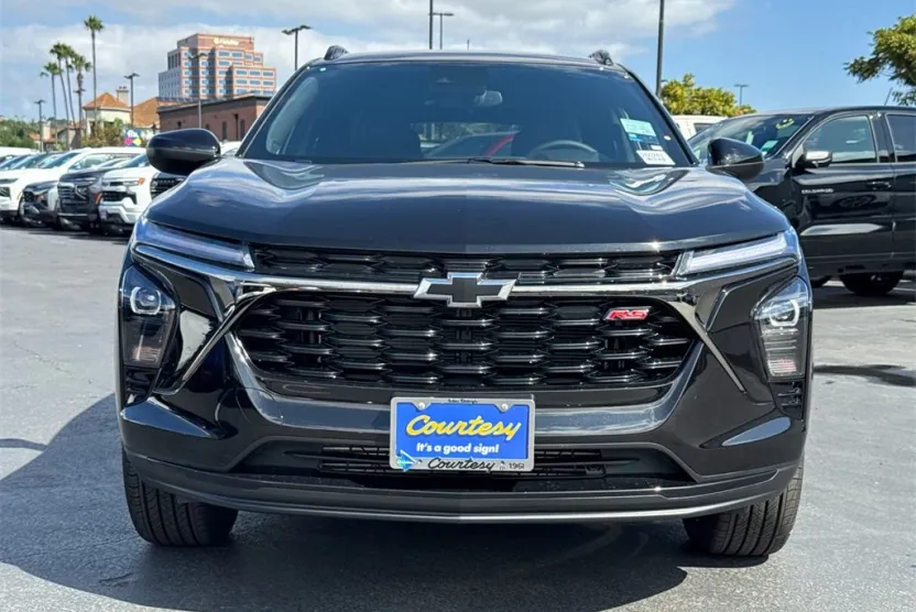 2026 Chevrolet Trax photo 1