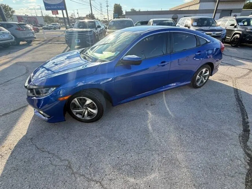 2019 Honda Civic LX photo 1