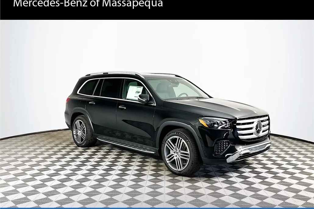 2025 Mercedes Benz GLS 450 4MATIC photo 1