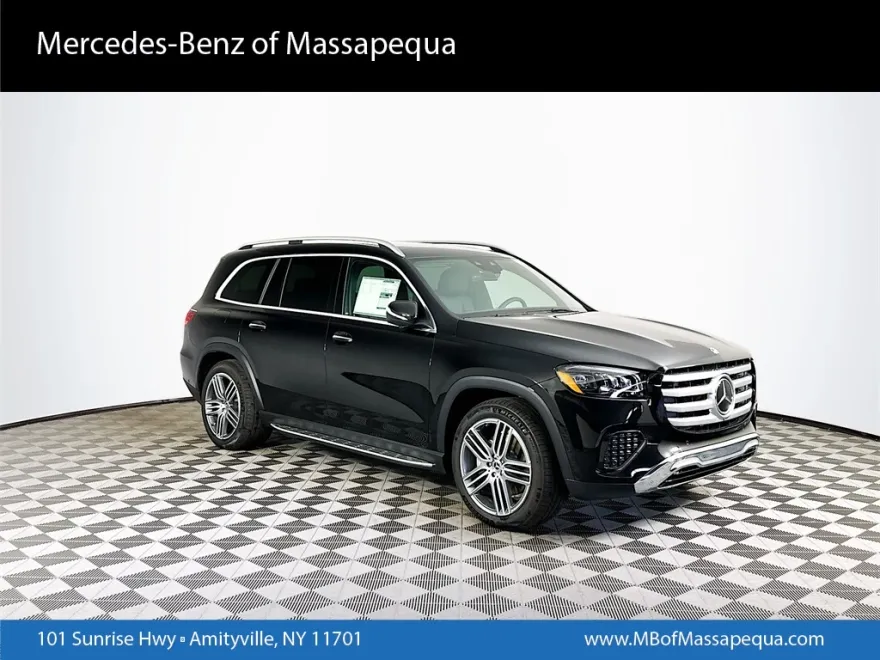 2025 Mercedes Benz GLS 450 4MATIC photo 1