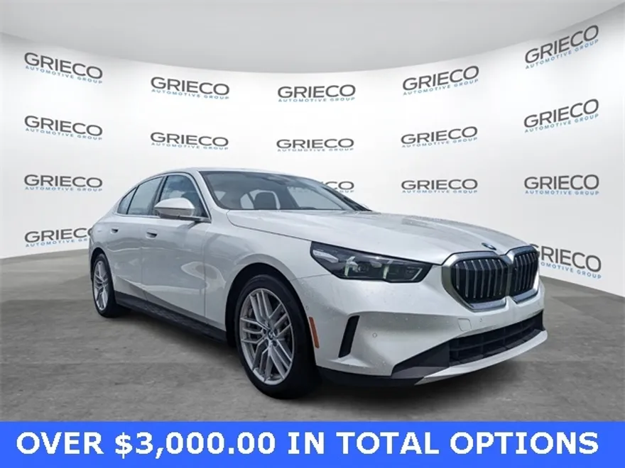 2024 Bmw 530i photo 1