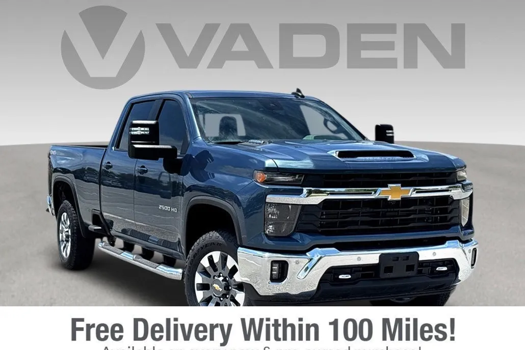 2025 Chevrolet Silverado 2500HD LT photo 1