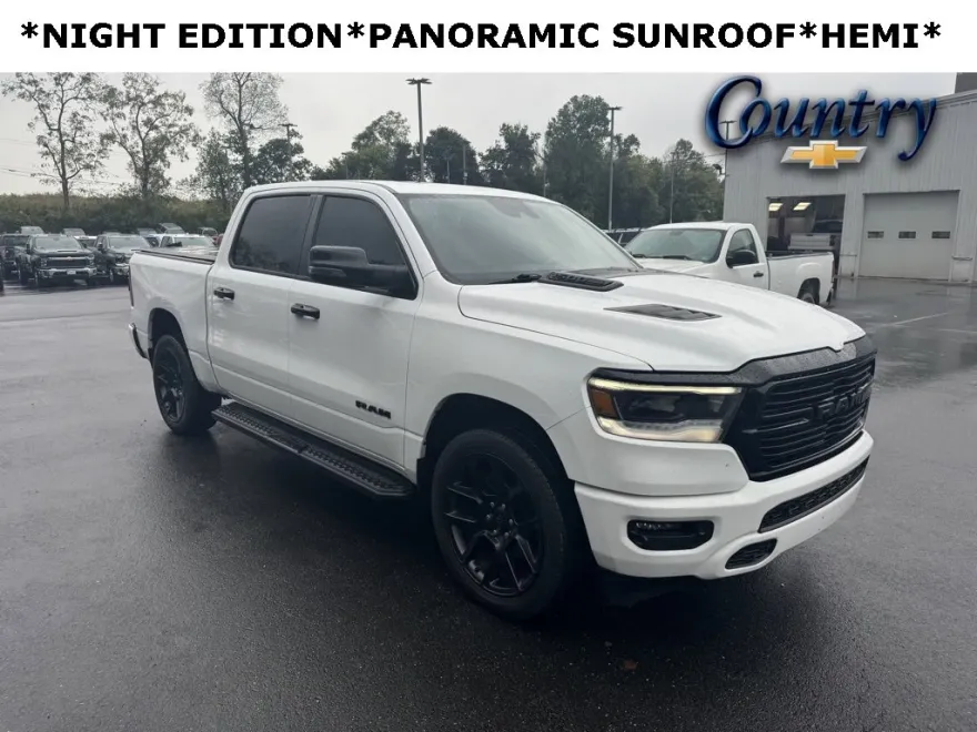 2023 Ram 1500 Laramie photo 1
