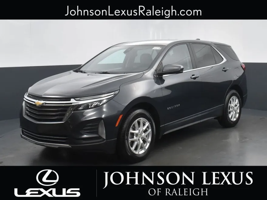 2022 Chevrolet Equinox LT photo 1