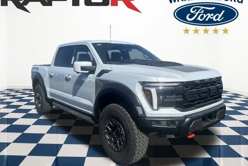 2025 Ford F-150 Raptor photo 1