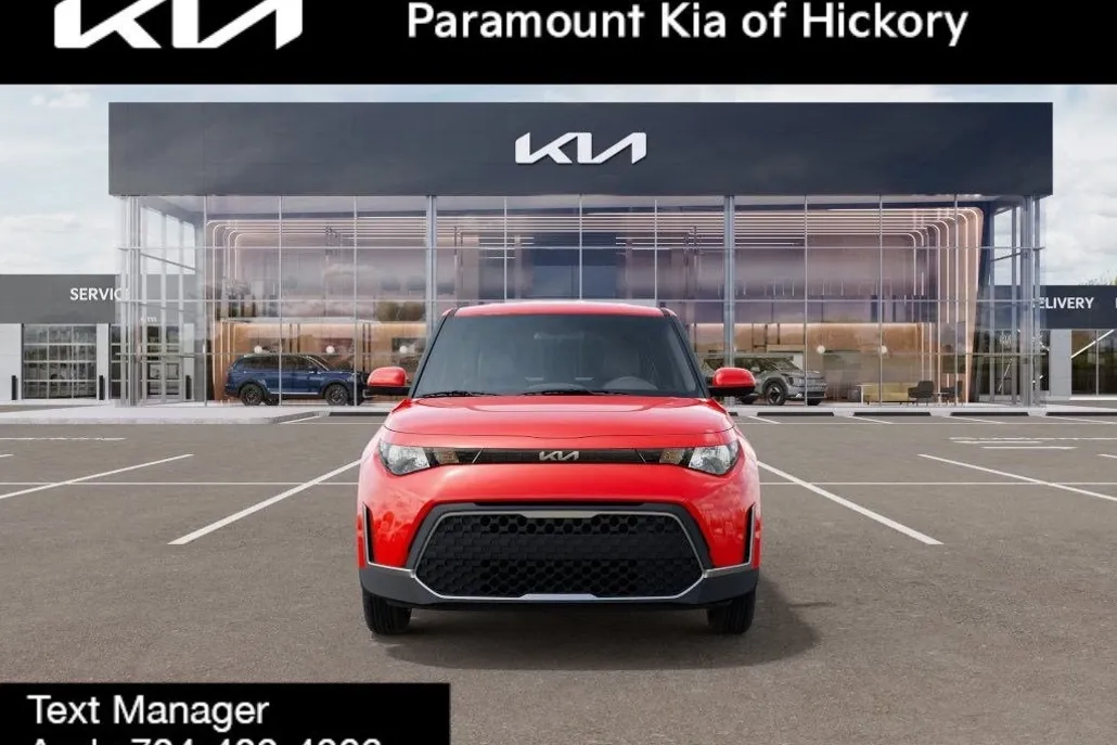 2025 Kia Soul LX photo 1