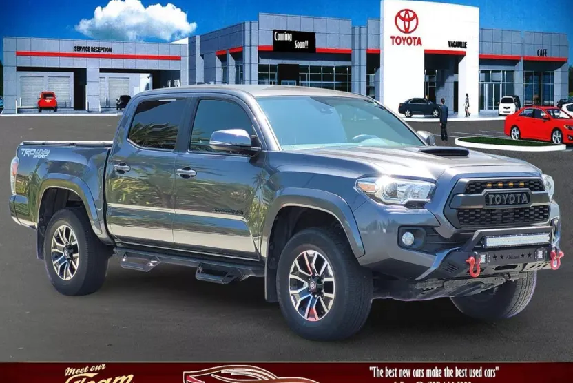 2023 Toyota Tacoma TRD Sport Double Cab V6 4x4 photo 1