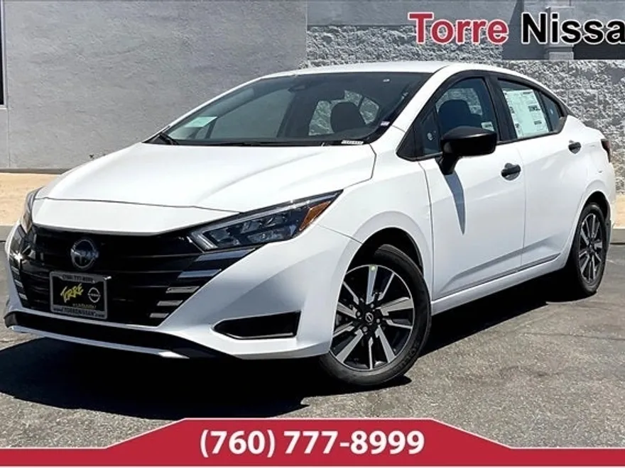 2025 Nissan Versa 1.6 S photo 1