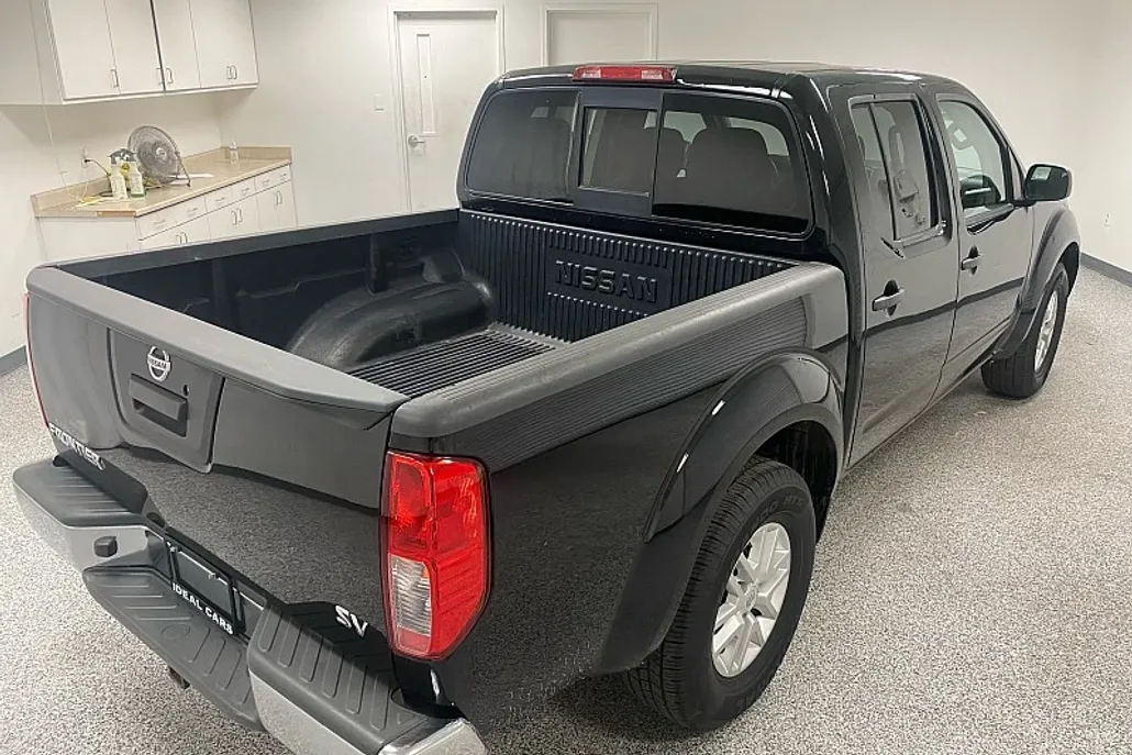 2019 Nissan Frontier SV photo 1