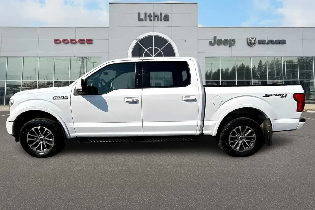 2019 Ford F-150 Lariat photo 1