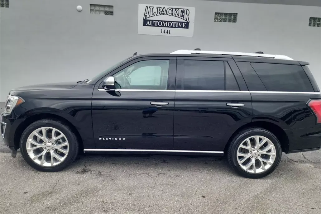 2018 Ford Expedition Platinum photo 1