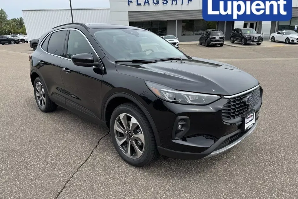 2025 Ford Escape Platinum photo 1