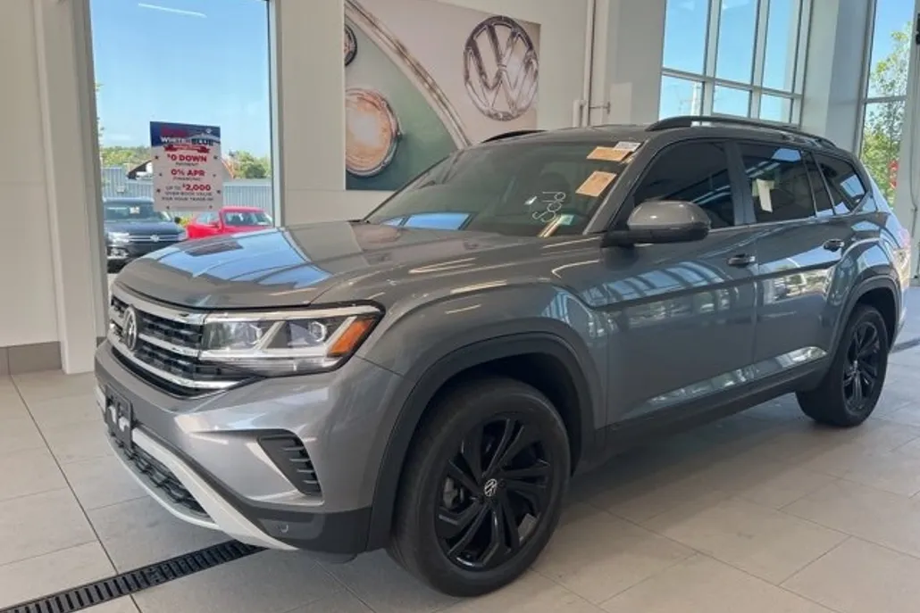 2022 Volkswagen Atlas V6 SE Technology photo 1