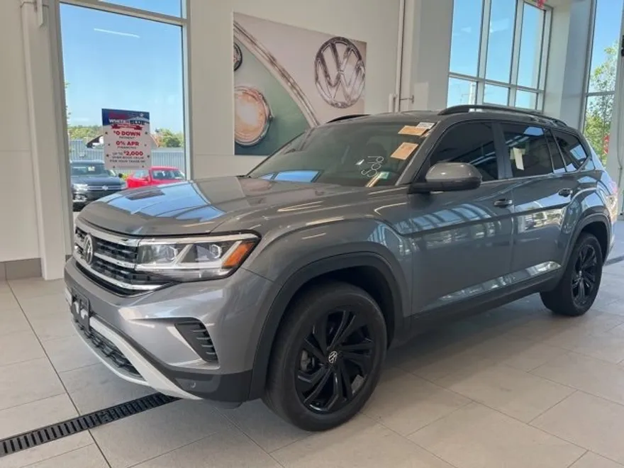 2022 Volkswagen Atlas V6 SE Technology photo 1