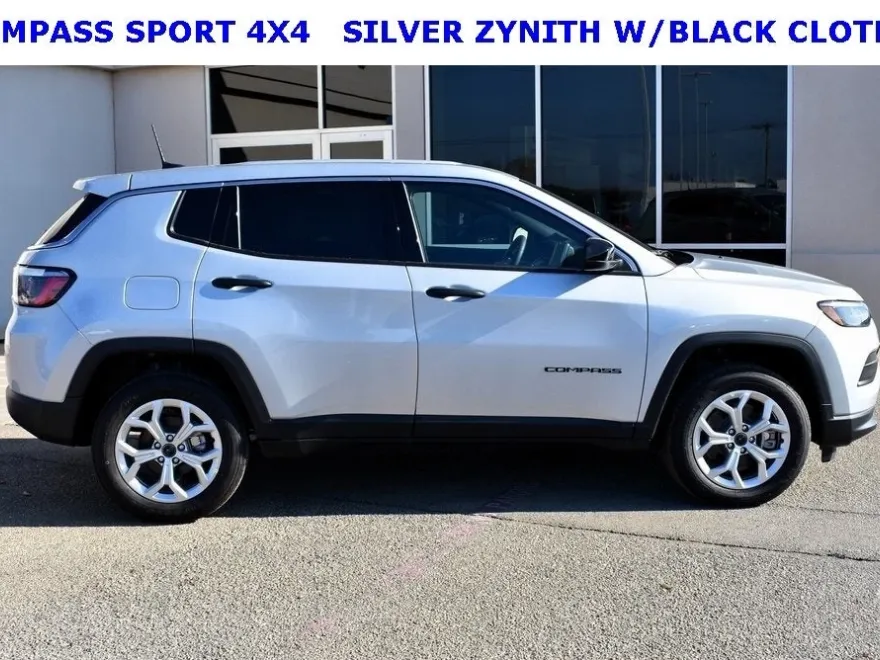 2025 Jeep Compass Sport photo 1