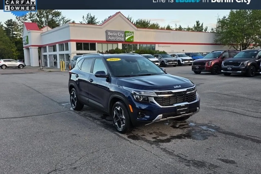2025 Kia Seltos EX photo 1