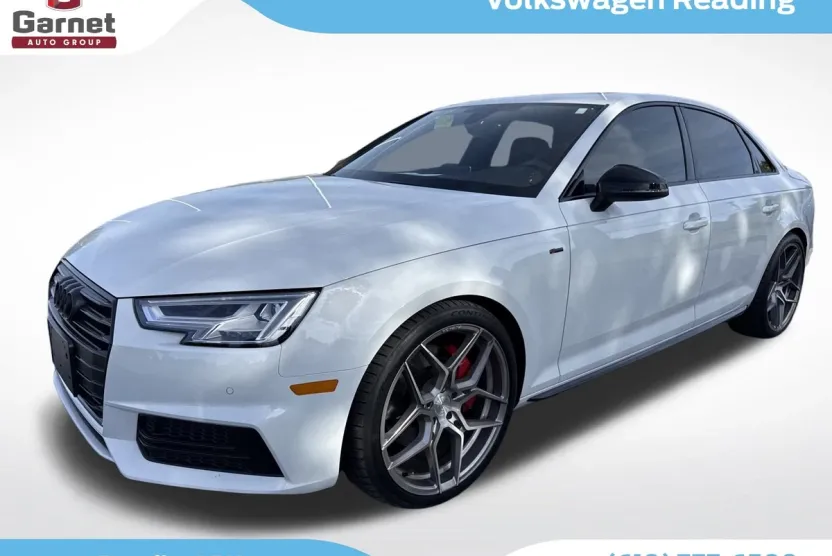 2018 Audi A4 2.0T photo 1