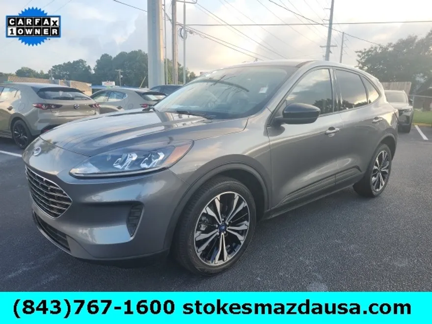 2022 Ford Escape SE photo 1