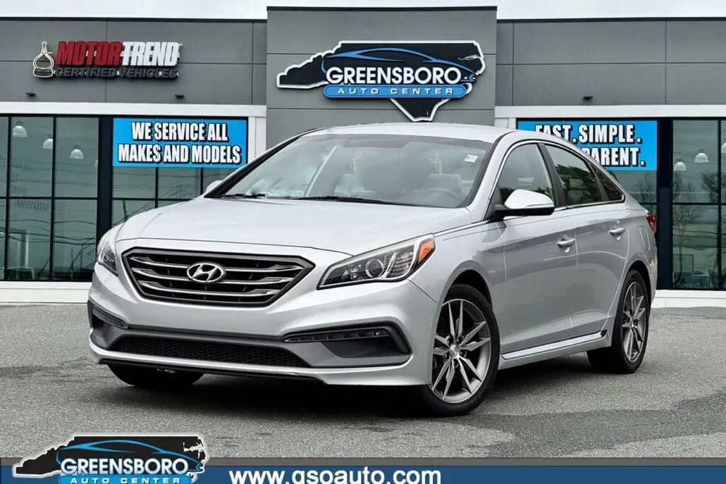 2017 Hyundai Sonata Sport 2.0T photo 1