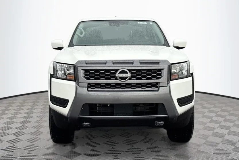 2025 Nissan Frontier SV photo 1