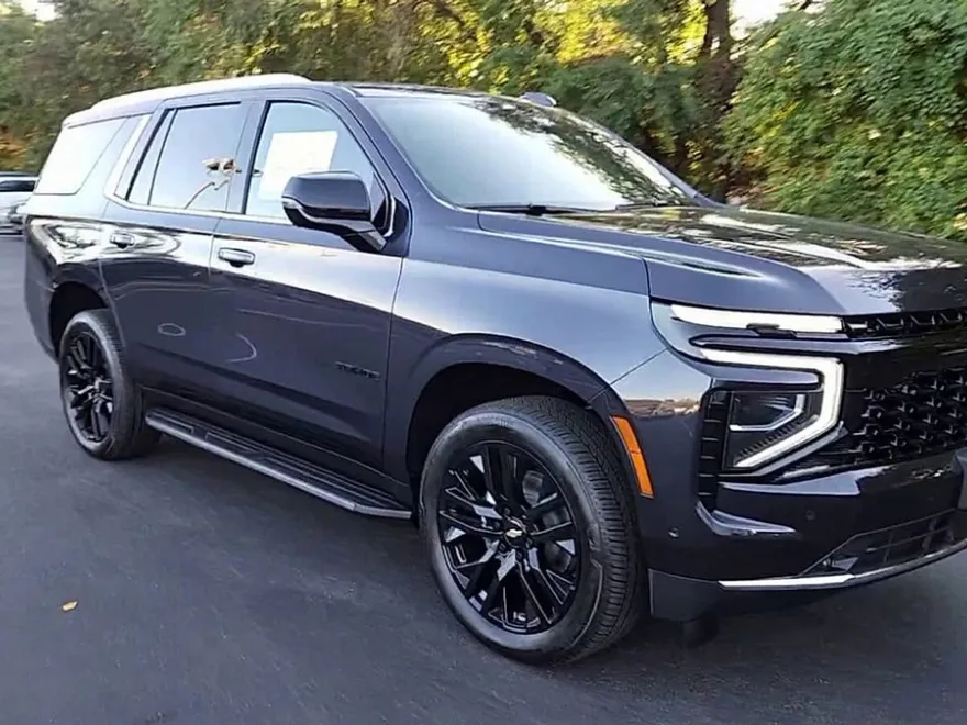 2026 Chevrolet Tahoe Premier photo 1