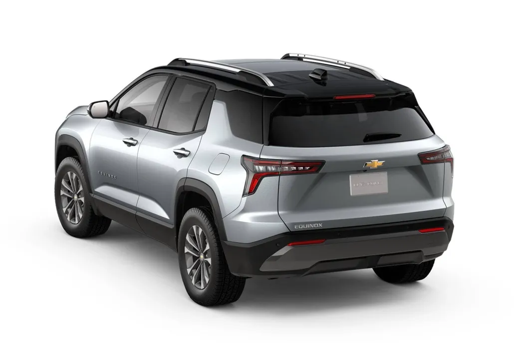 2026 Chevrolet Equinox LT photo 1