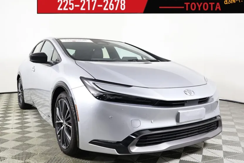 2024 Toyota Prius Limited photo 1