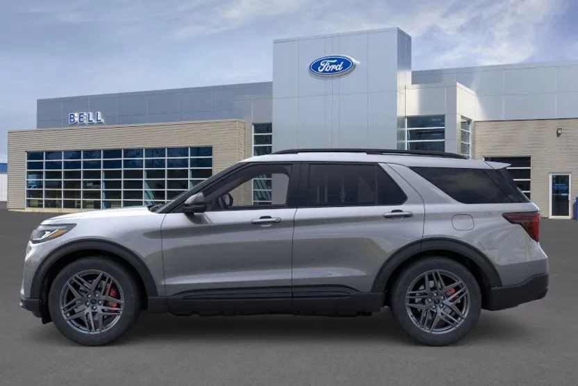 2025 Ford Explorer ST photo 1